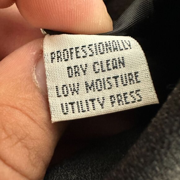 Confezioni Riserva Black Pinstripe Blazer 2-Button Wool Blend Mens Size 44 Long - Picture 5 of 5